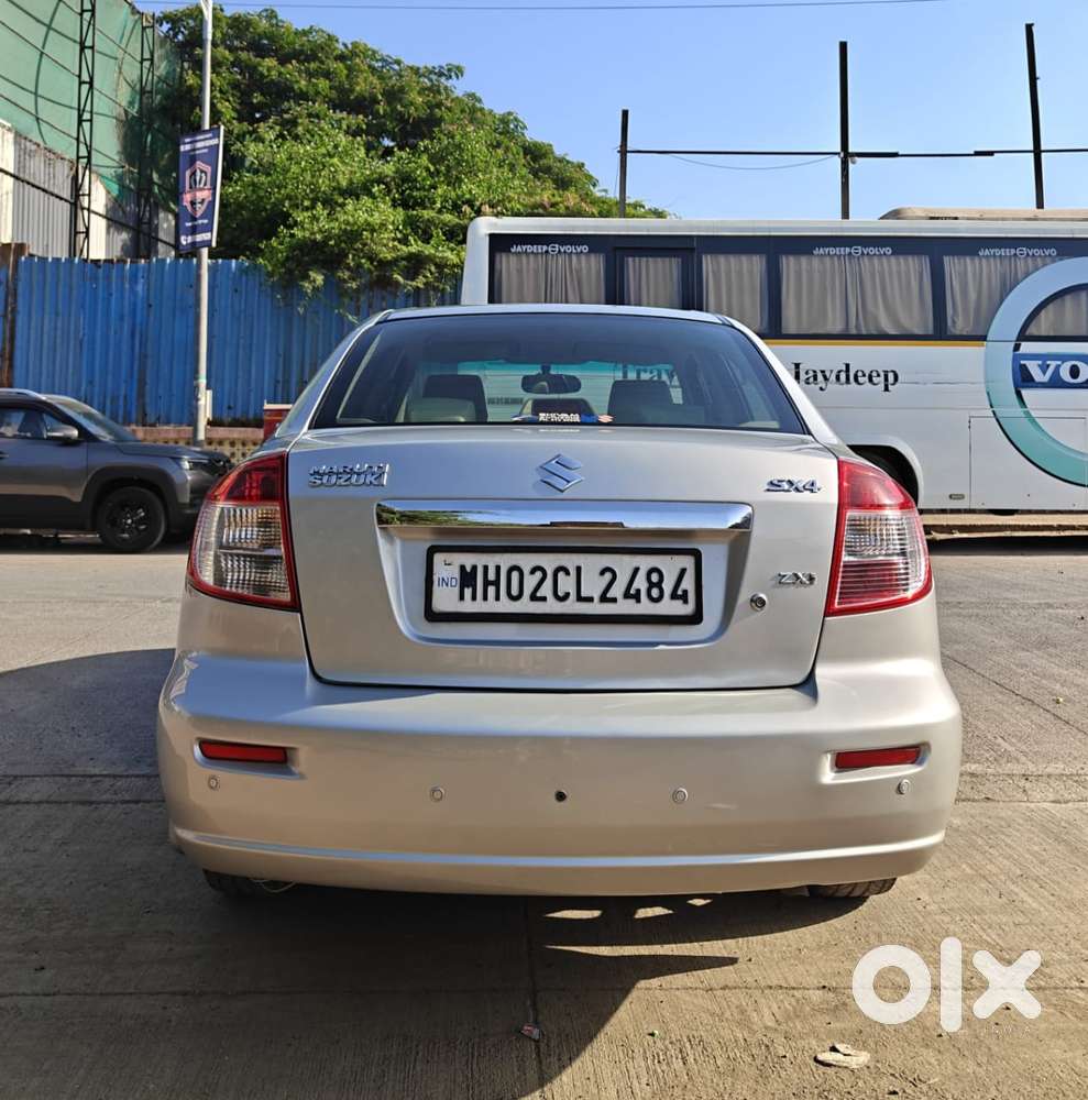 Maruti Suzuki Sx4 Zxi Mt Bsiv, 2012, Petrol