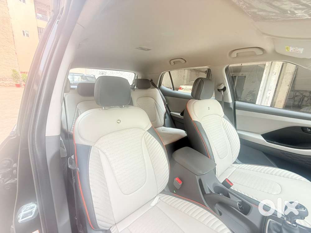 Hyundai Creta 2025 Petrol 7900 Km Driven