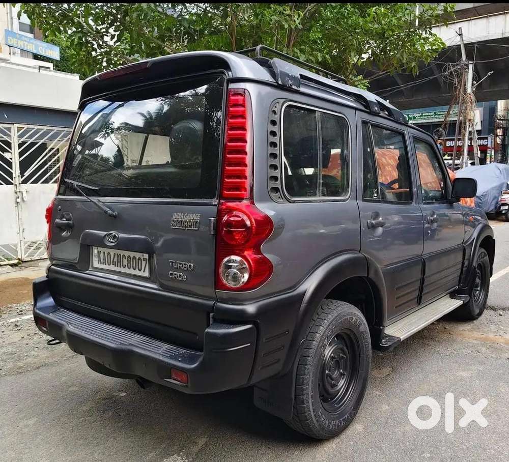 Mahindra Scorpio S8, 2006, Diesel
