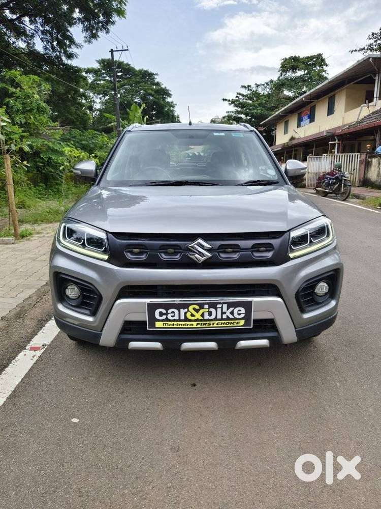 Maruti Suzuki Brezza 1.5 Zxi Smart Hybrid, 2022, Petrol