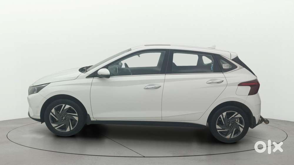 Hyundai New I20 1.2 Asta (o) Ivt, 2022, Petrol