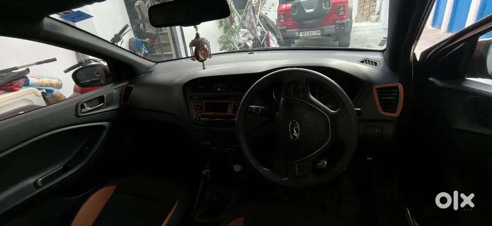 Hyundai I20 Active 2015 Petrol Well Maintained