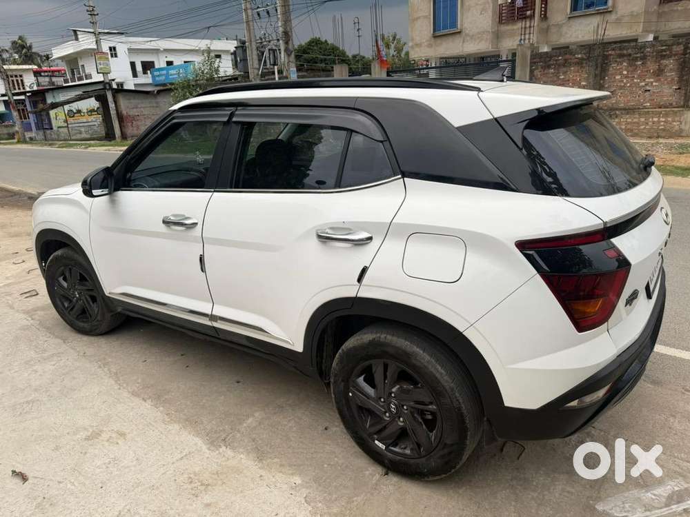 Hyundai Creta 2023 Petrol Showroom Condition