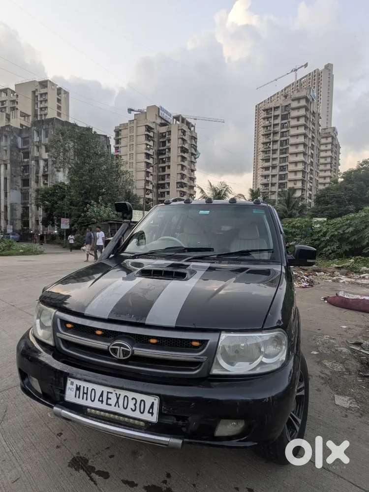 Tata Safari Dicor 2011