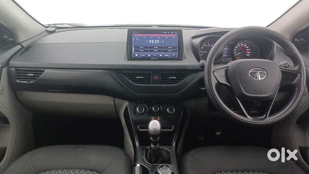 Tata Nexon 1.2 Revotron Xe, 2018, Petrol
