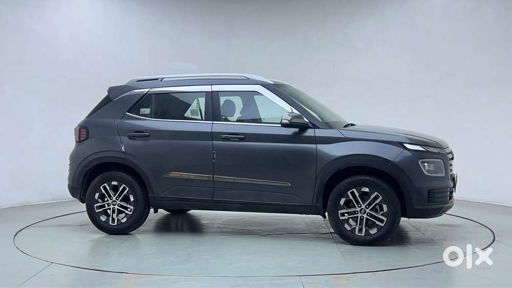 Hyundai Venue 1.2 S (o), 2025, Petrol