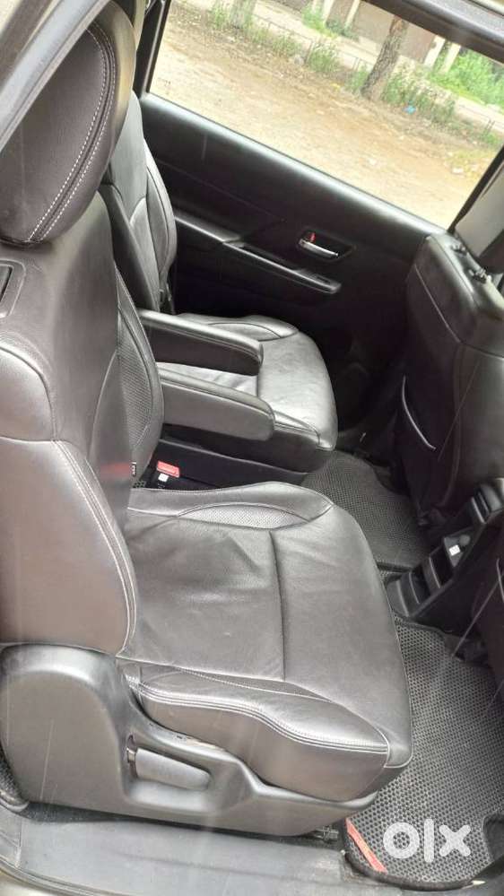 Maruti Suzuki Xl6 1.5 Alpha Mt, 2019, Petrol