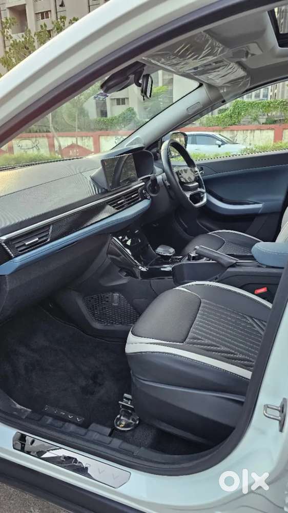Tata Curvv 1.2 Turbo Petrol, 2025, Petrol