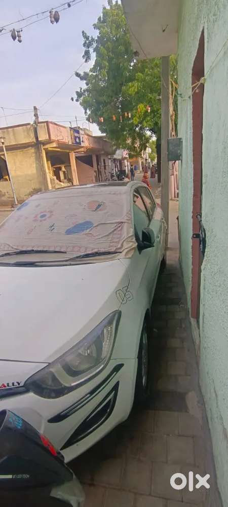 Hyundai I20 Magna 2013
