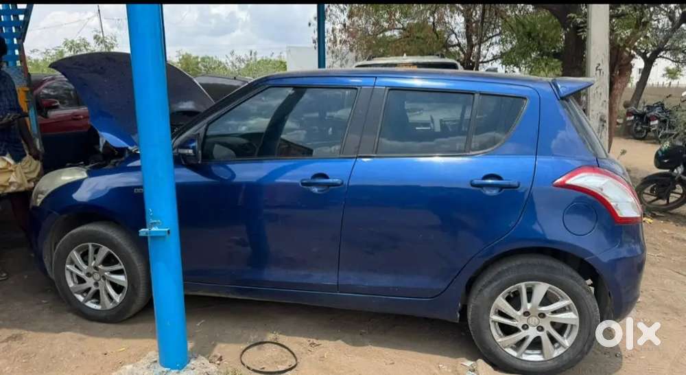 Showroom Condition Front Bumper Only Demage