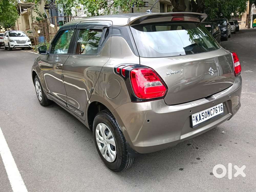 Maruti Suzuki Swift Vxi + Manual, 2024, Petrol