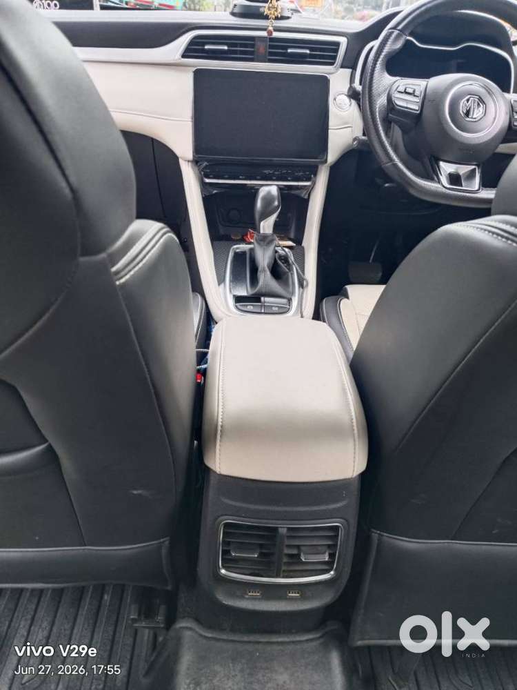 Mg Astor Zs Vti-tech Cvt Sharp, 2024, Petrol