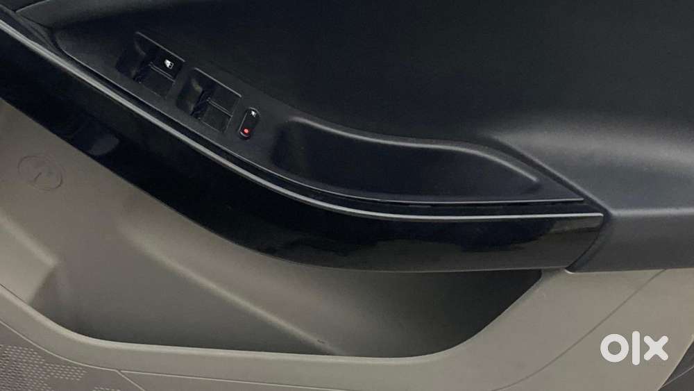 Tata Nexon 1.2 Revotron Xm, 2019, Petrol