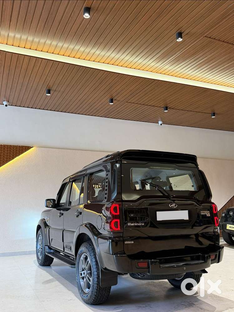 Mahindra Scorpio S10 At 2wd, 2015, Diesel