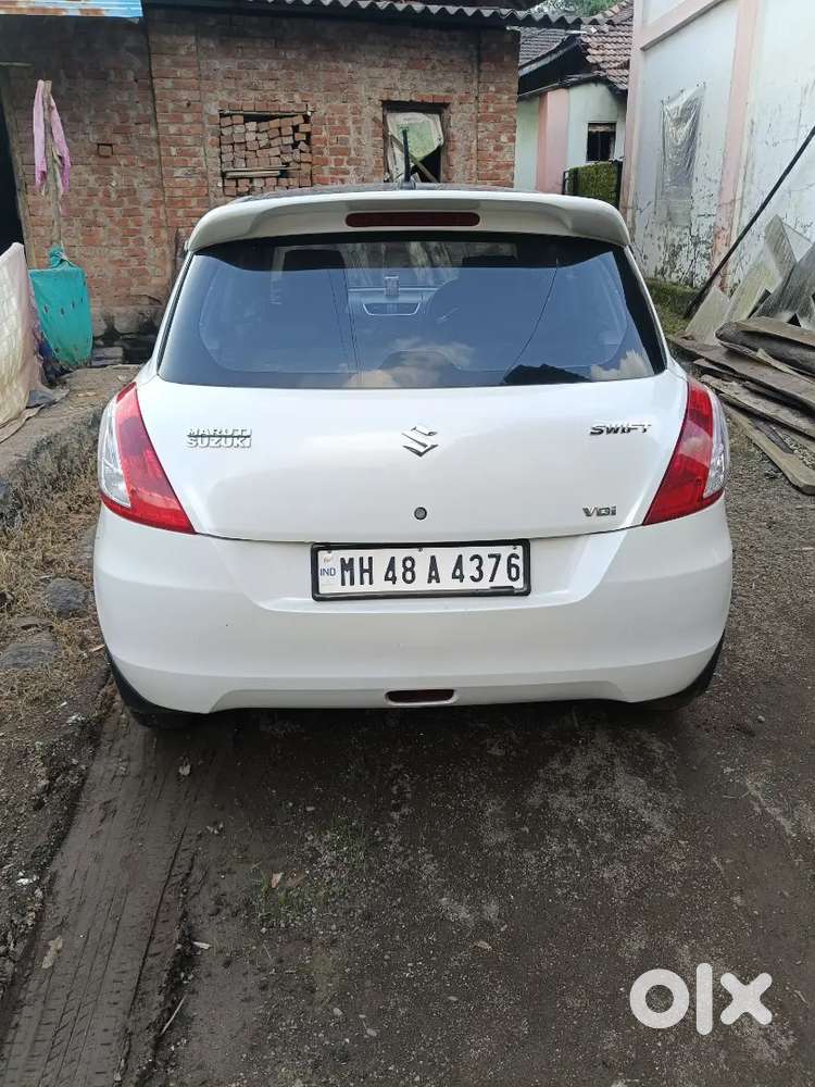 Maruti Suzuki Swift Ddis 2012