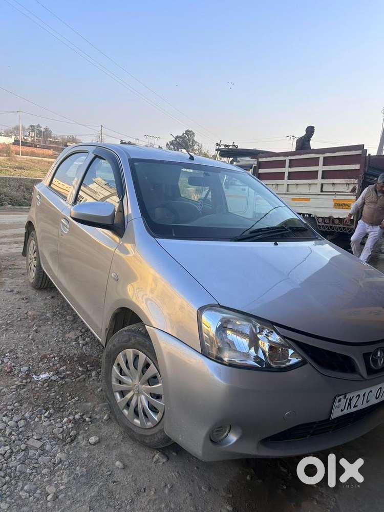 Toyota Etios Liva 2015 Petrol 80000 Km Driven