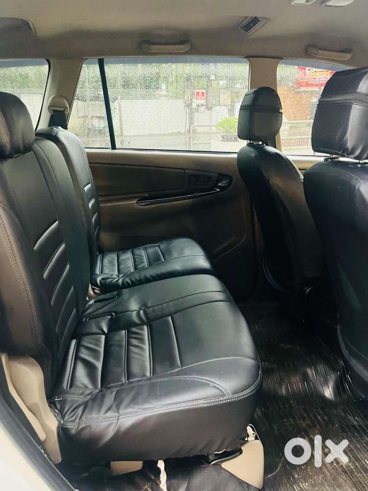 Toyota Innova 2.5 G (diesel) 7 Seater, 2015, Diesel