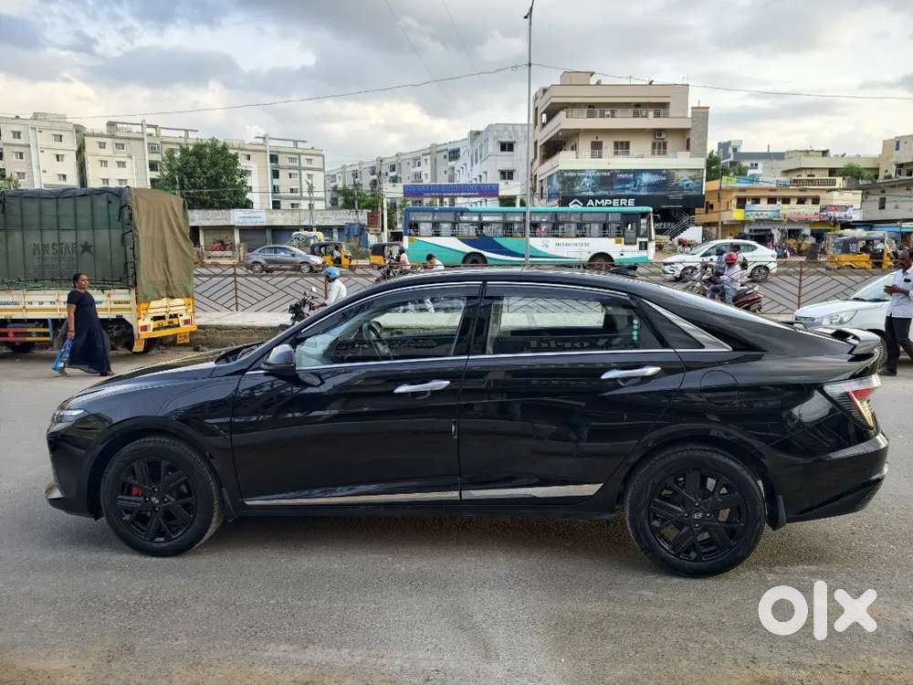 Hyundai New Verna Sx 2025