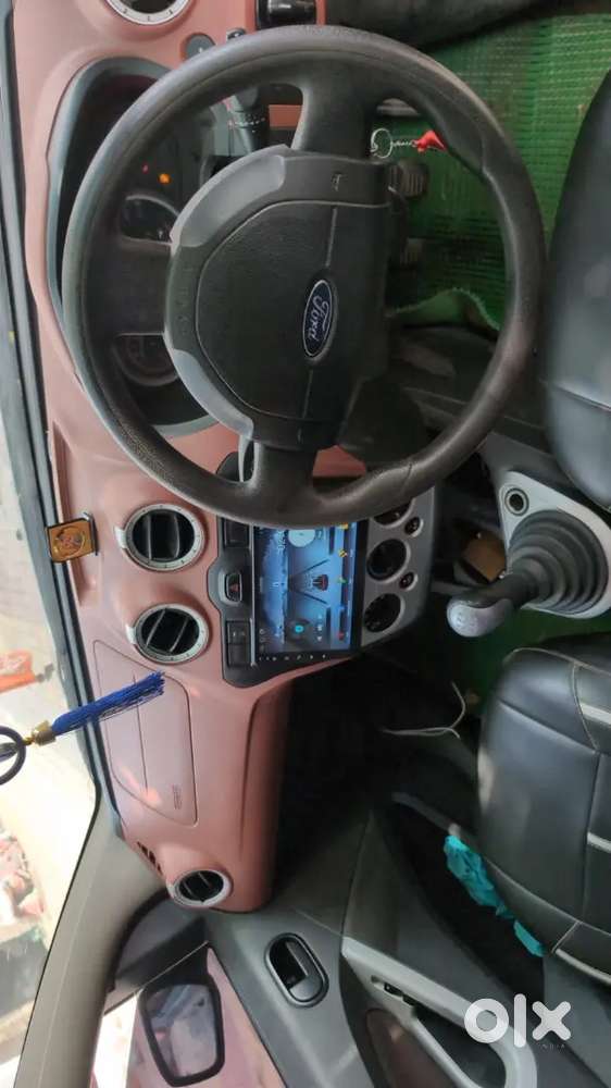 Ford Figo 2012 Petrol 75000 Km Driven