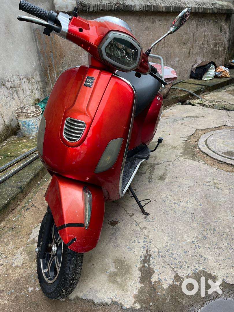 scooty brand