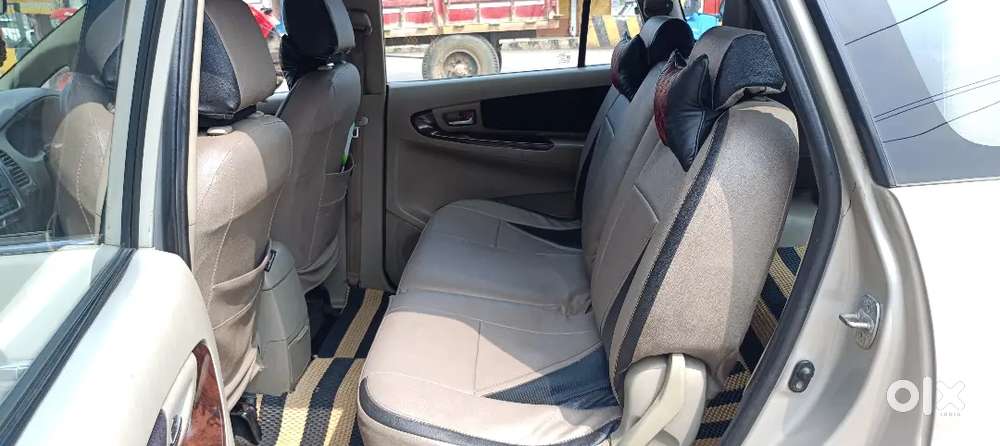 Toyota Innova V Diesel 2013