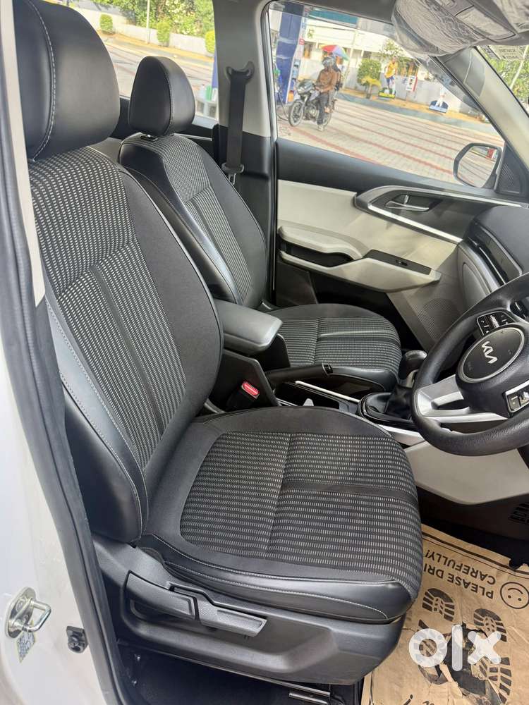Kia Carens 1.5 Prestige Plus Diesel 7 Str Imt, 2023, Diesel