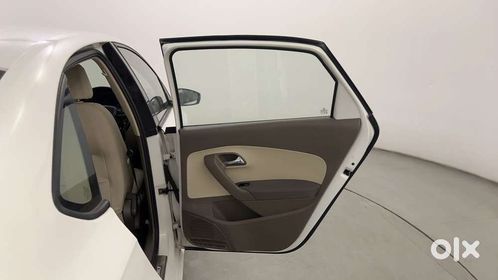 Skoda Rapid [2016-2021] 1.6 Mpi Style Plus, 2016, Petrol