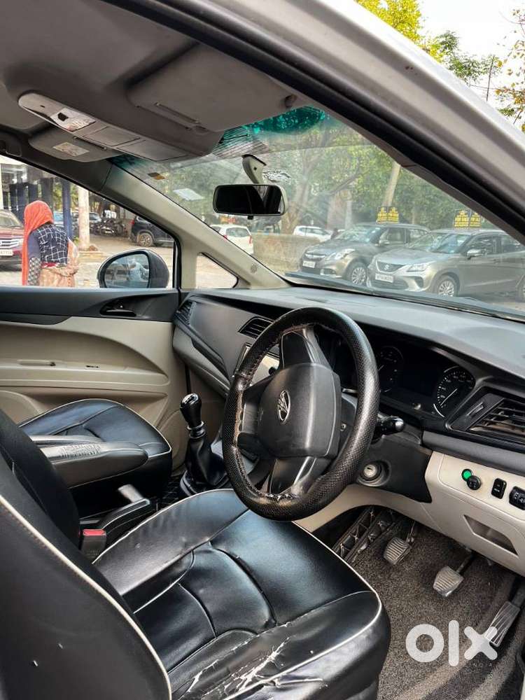 Mahindra Marazzo M2, 2019, Diesel