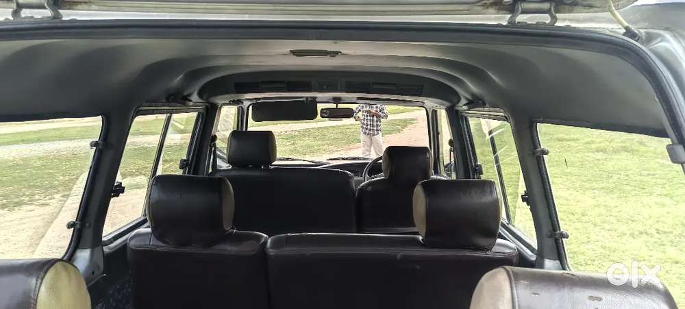 Toyota Qualis 2.4 Fs 2001 Diesel  10 Seater  Good Condition