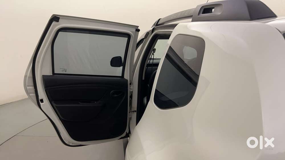 Renault Duster Petrol Rxs, 2021, Cng & Hybrids