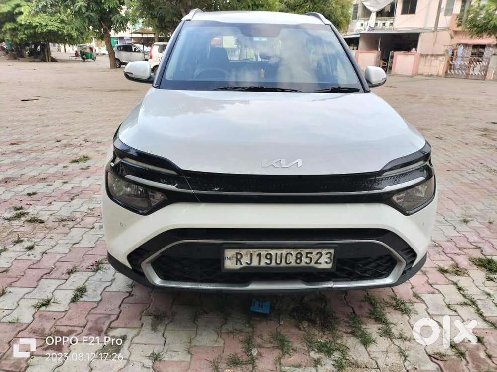Kia Carens 2023 Petrol Good Condition