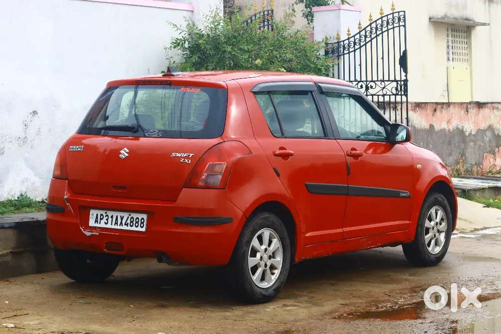 Maruti Suzuki Swift 2008 Petrol 75458 Km Driven