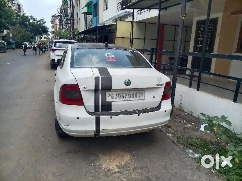 Skoda Rapid Diesel Manual 2013 Model