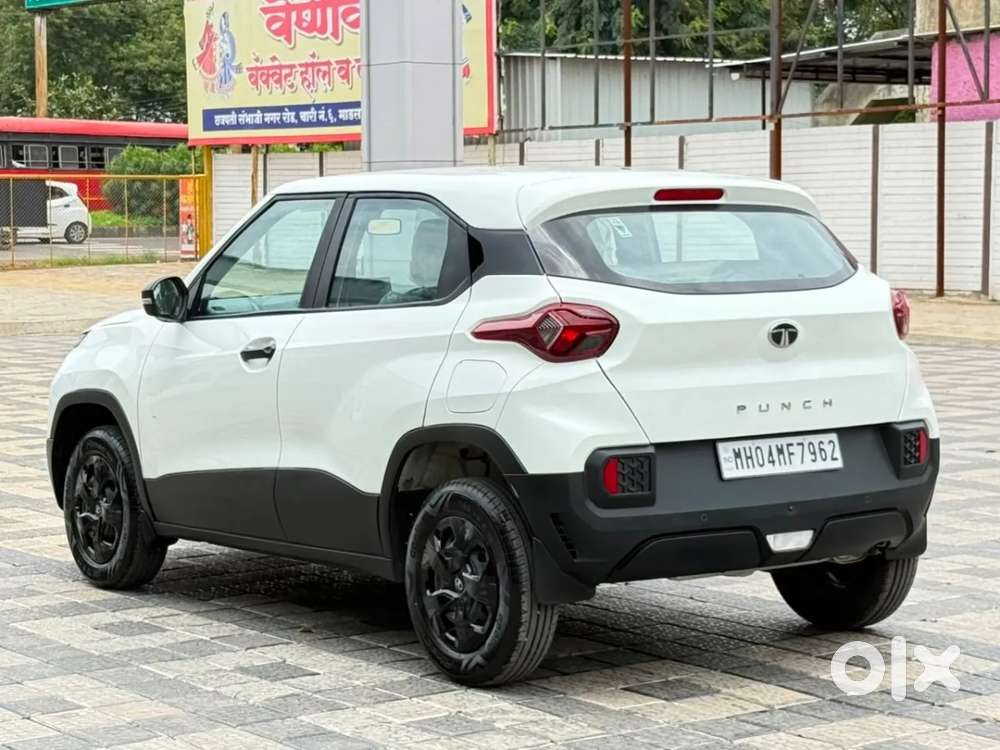 Tata Punch Pure, 2025, Petrol