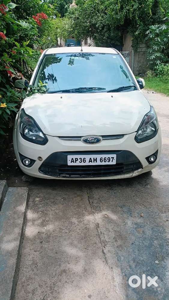 Ford Figo Car Sports.
