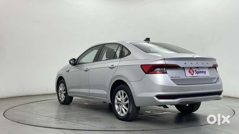 Skoda Slavia Ambition 1.0l Tsi Mt, 2022, Petrol