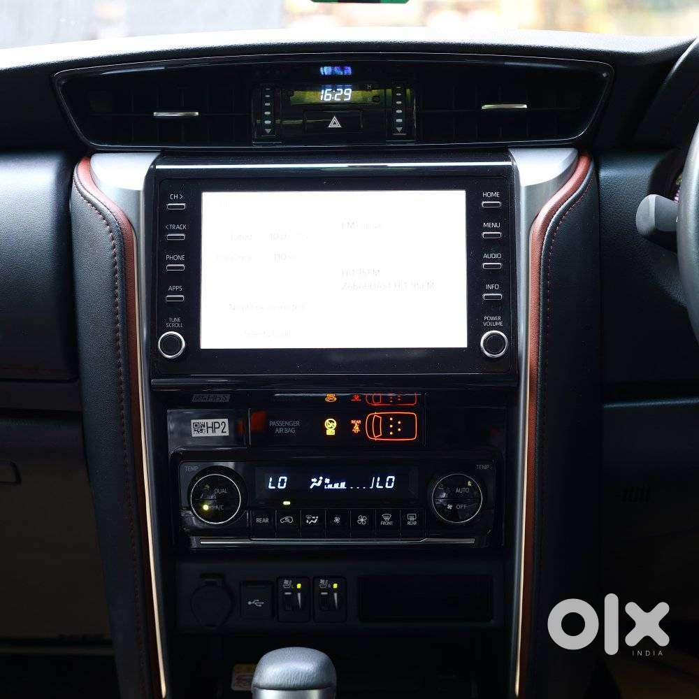 Toyota Fortuner Legender 4x2 At 2.8, 2024, Diesel