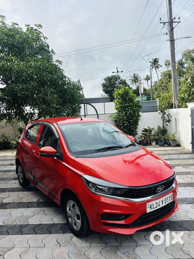 Tata Tiago 1.2 Revotron Xt (o), 2021, Petrol