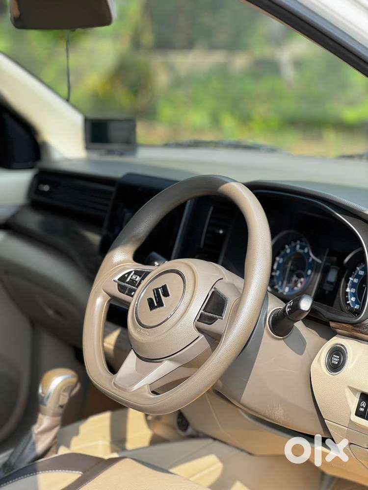 Ertiga Zxi Plus Automatic Low Km