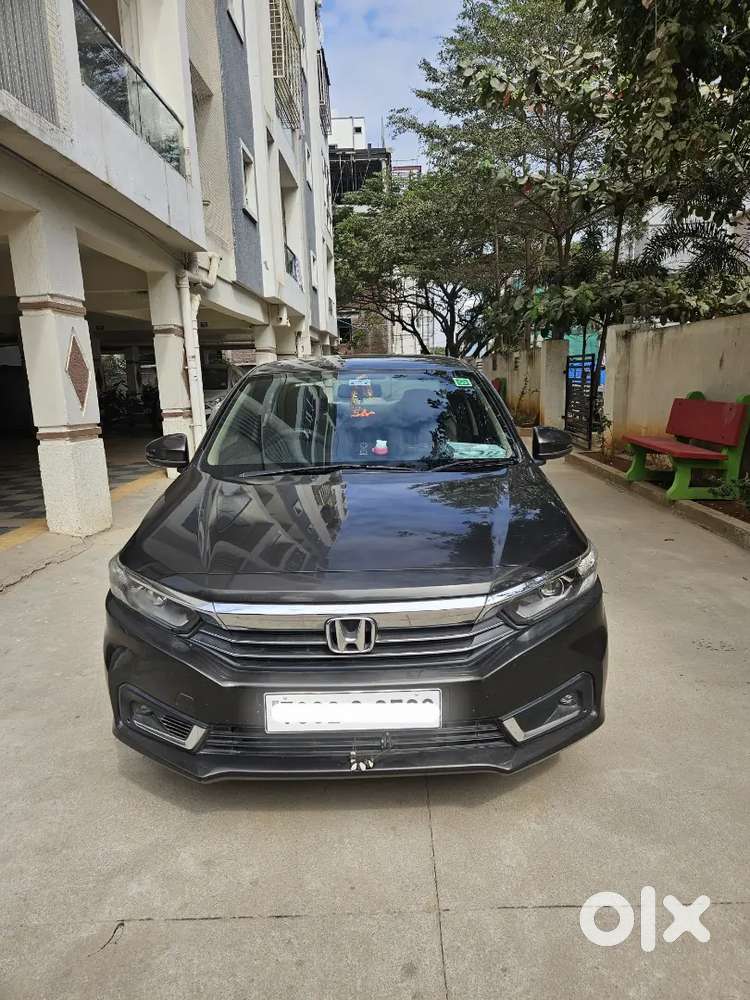 Honda Amaze Petrol Manual 2023 Variant