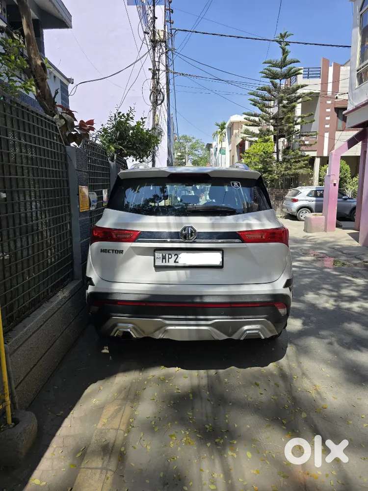 Mg Hector 1.5 Shine Petrol 28000 Km Driven
