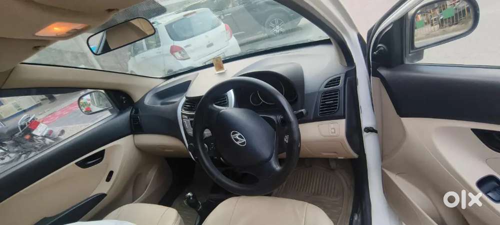 Hyundai Eon 2012 Petrol Well Maintained