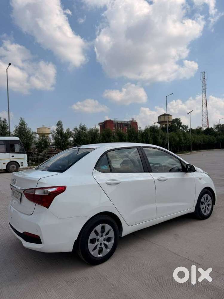 Hyundai Xcent, 2018, Petrol