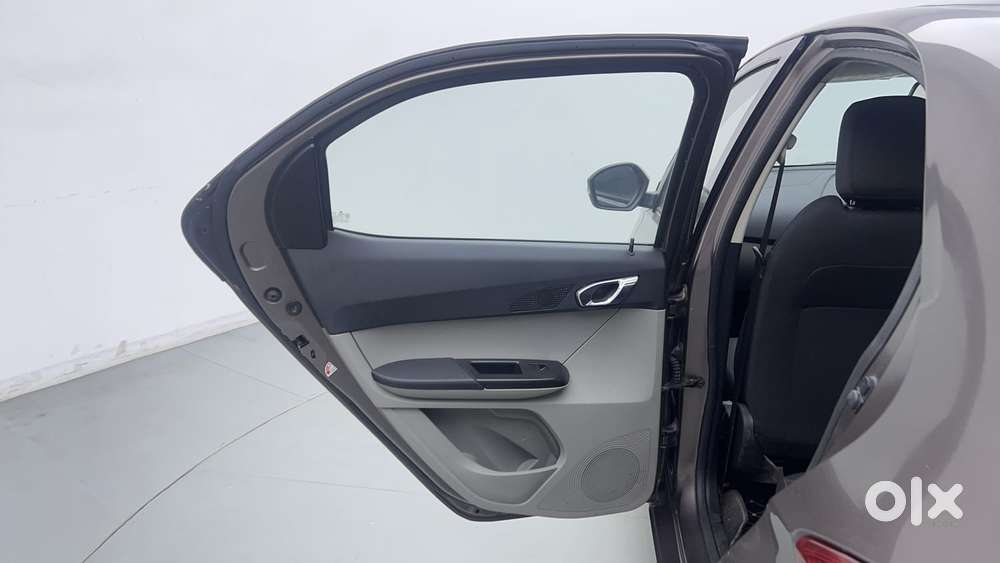 Tata Tiago 1.2 Revotron Xz Plus, 2019, Petrol