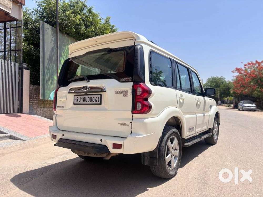 Mahindra Scorpio, 2018, Diesel