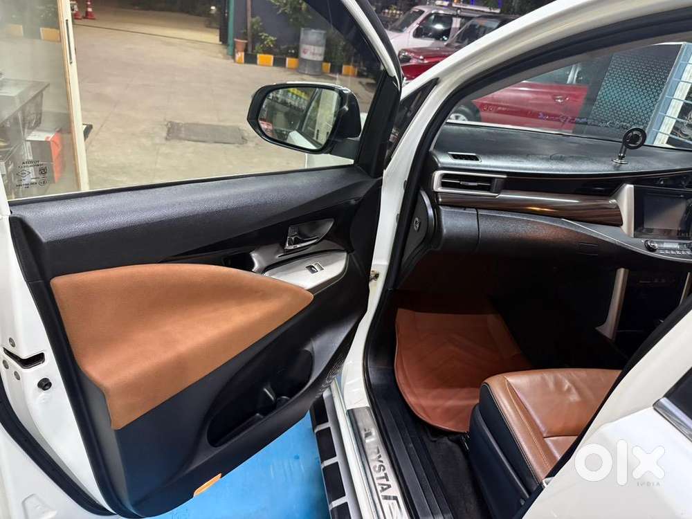 Toyota Innova Crysta 2016 Petrol Good Condition