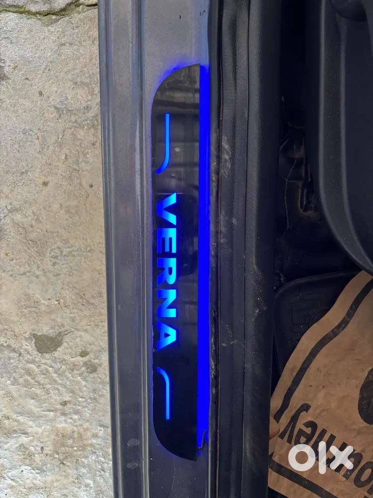 Verna 1.6 Sx Star Dust Colour Urgent Sell