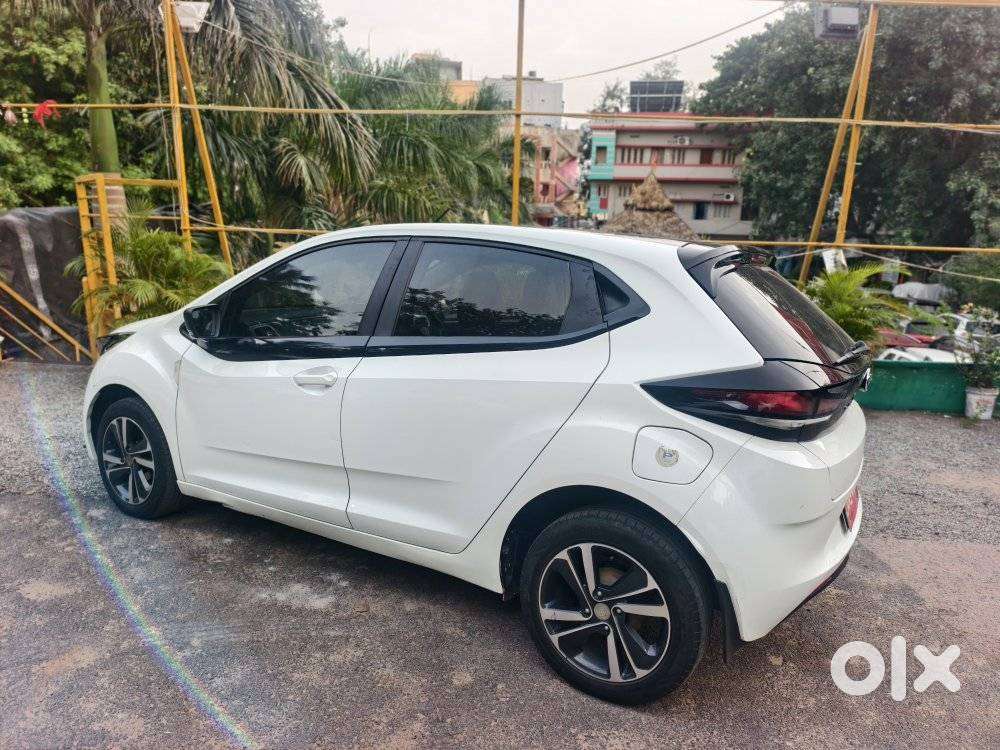 Tata Altroz Xz, 2020, Petrol