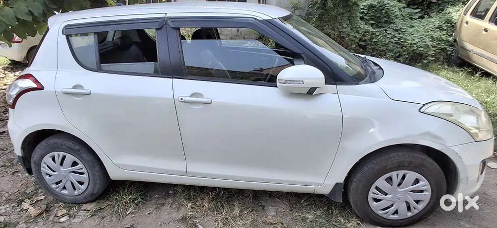 Maruti Suzuki Swift 2015 Petrol 48300 Km Driven