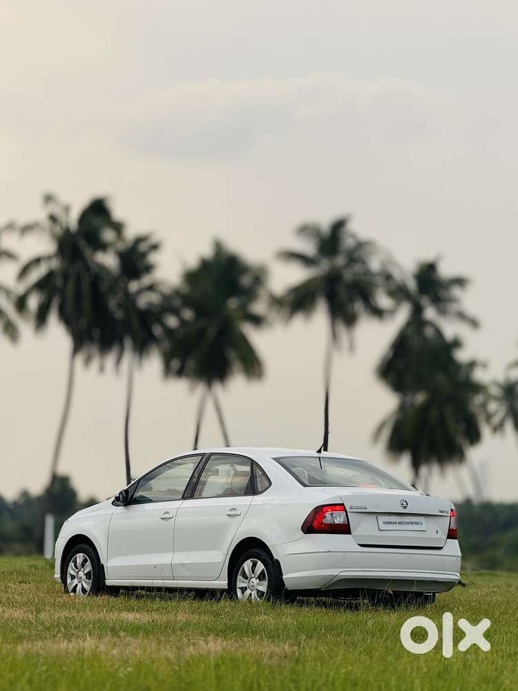 Skoda Rapid Tsi Active 1.0 Mt, 2020, Petrol